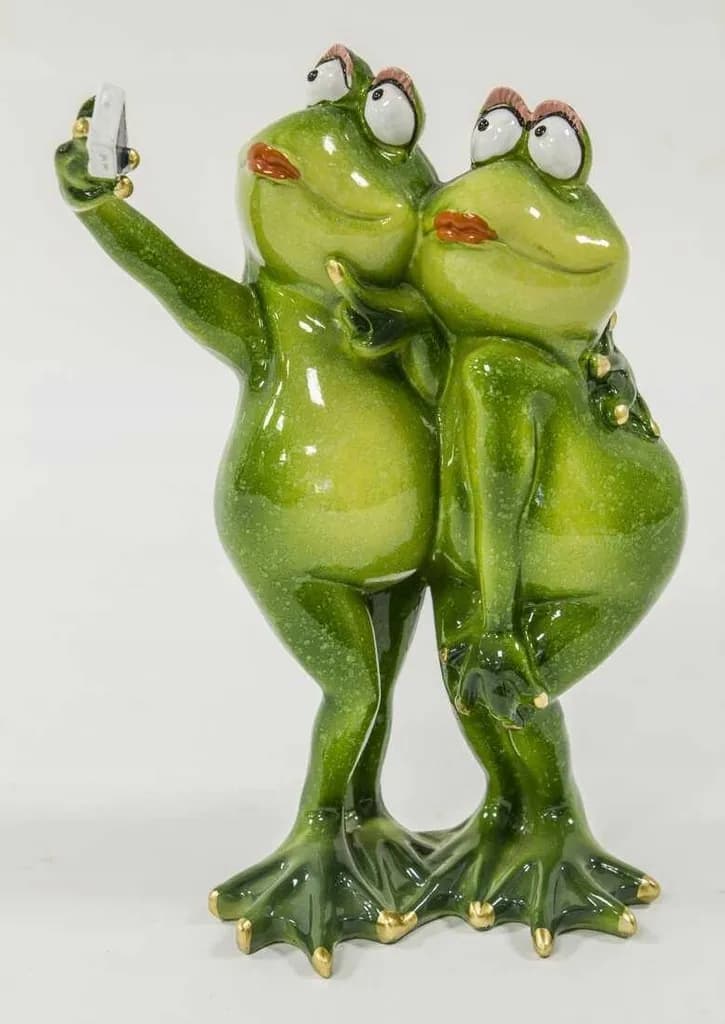 Art-Pol figurka dekoracyjna żabki robiące selfie 20 x 14 x 8 cm – zdjęcie produktu 7